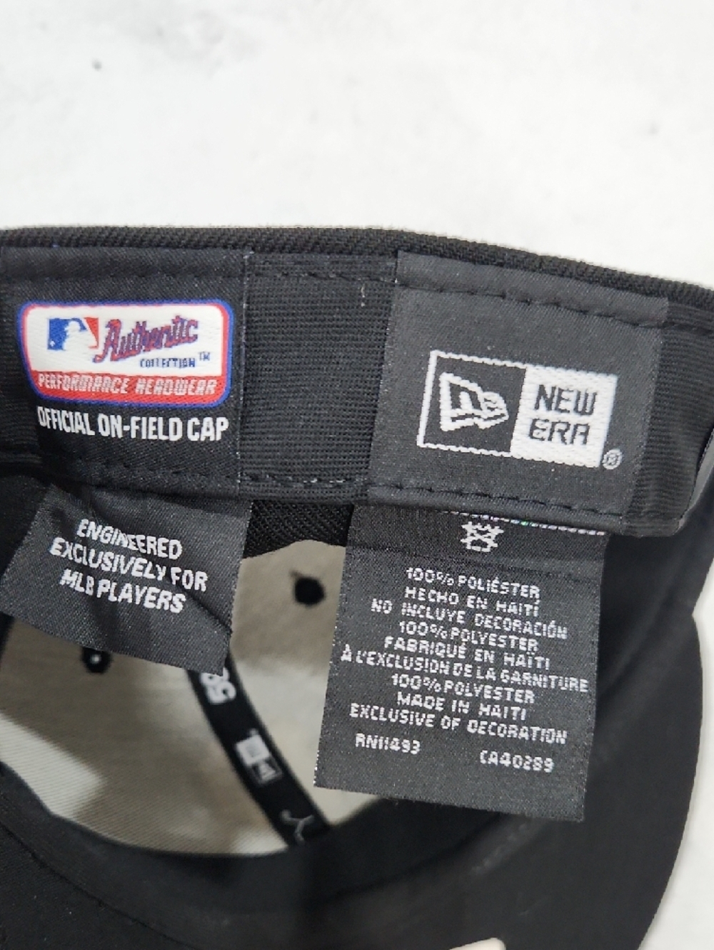 New Era Black Interior Labelled Fitted Cap with White Logos - Picture 2 of 7